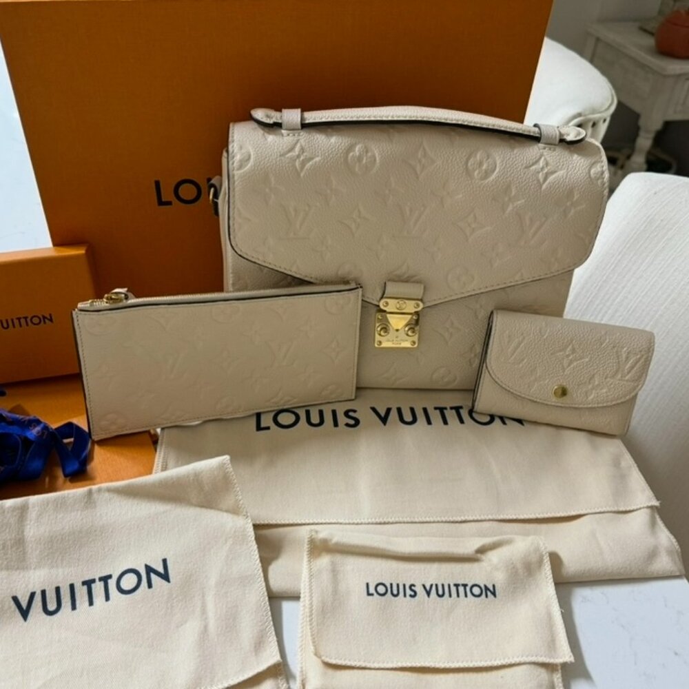 LOUIS VUITTON POCHETTE METIS IN CREAM EMPRIENTE LEATHER WITH WALLET AND POUCH